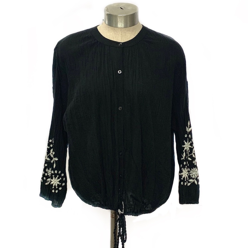 🛍 5 for $25 AERIE Embroidered Sleeve Boho Blouse